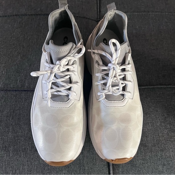 Coach C270 Signature Tech Runner – Waterproof & Stylish! (Size 10) - Picture 4 of 12